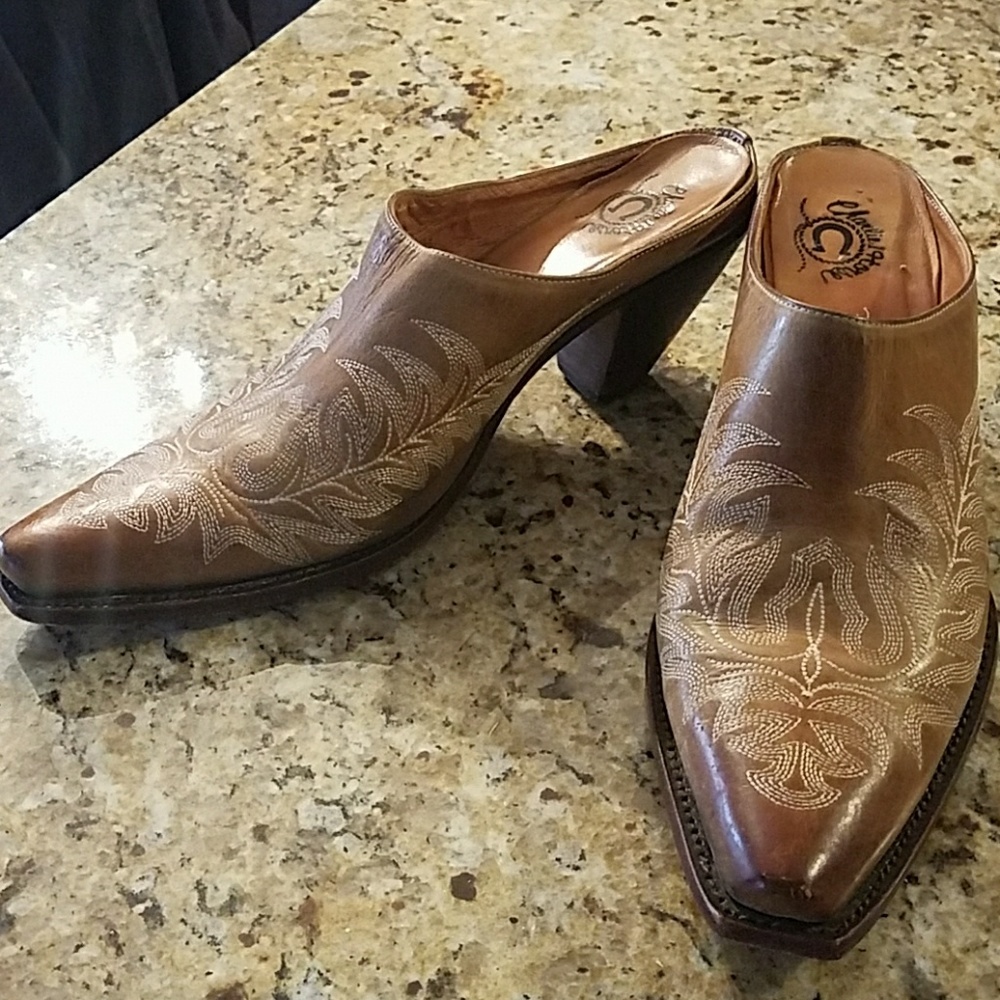 Charlie Horse Boots